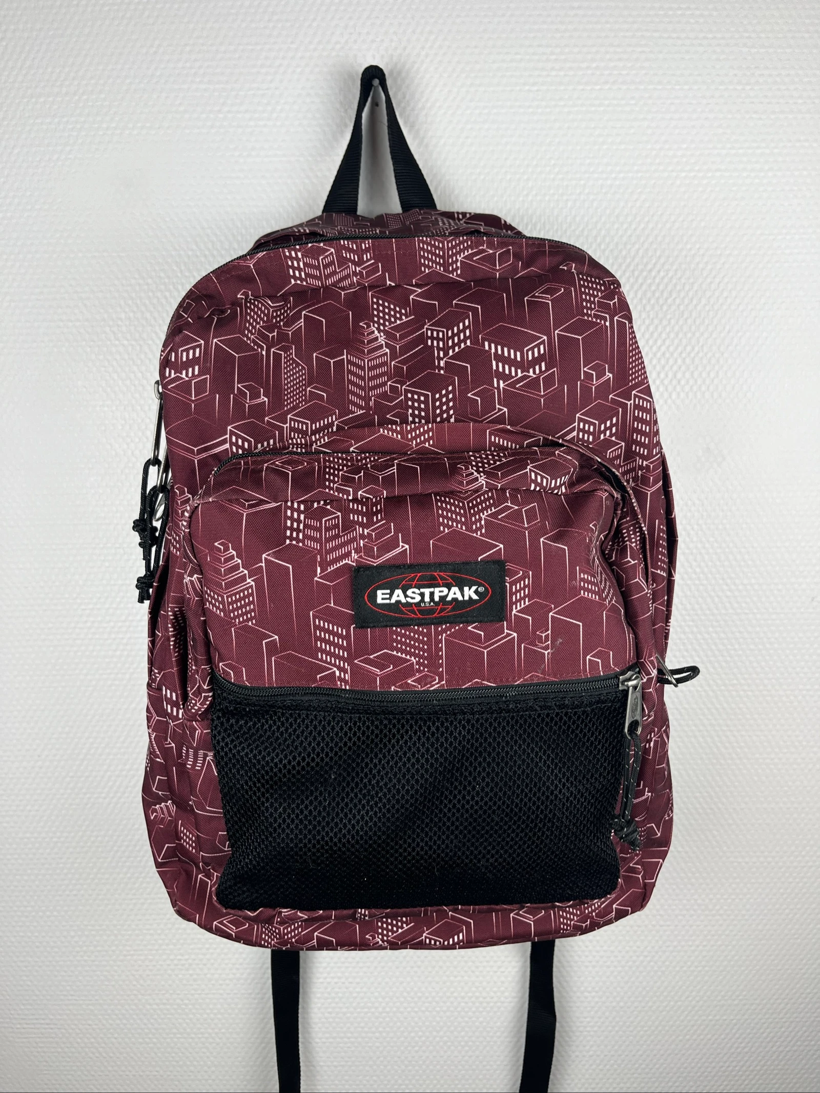 Sac Eastpak Out Of Office Grand Format – Sac à dos Bordeaux – Compartiment PC – Très bon état – photo 2
